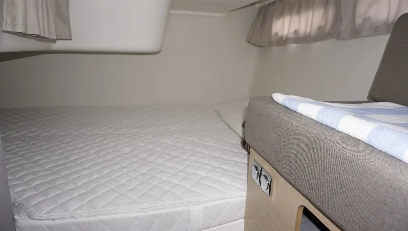 Thumbnail von Nimbus 365 Coupe