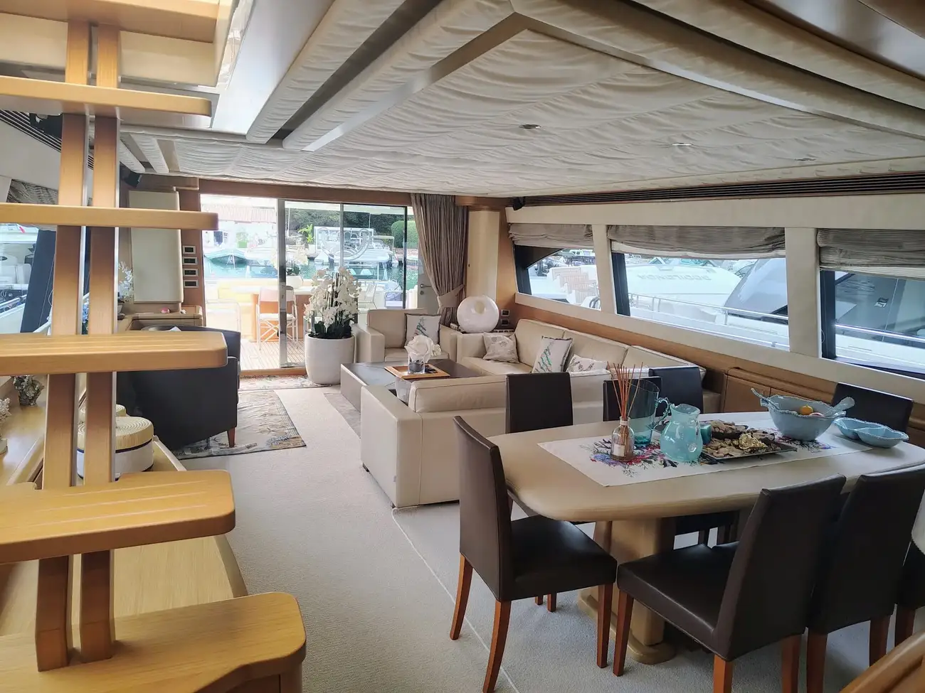 Thumbnail von Ferretti Yachts 830 FERRETTI YACHTS 830