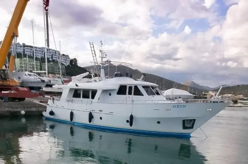 Thumbnail von Benetti 20