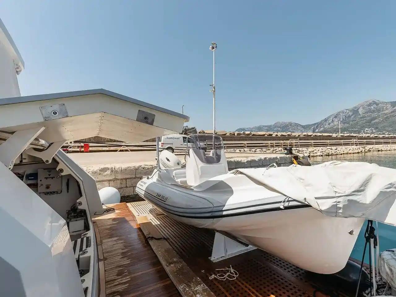 Thumbnail von Sunseeker 89 DOBRO MORE 2