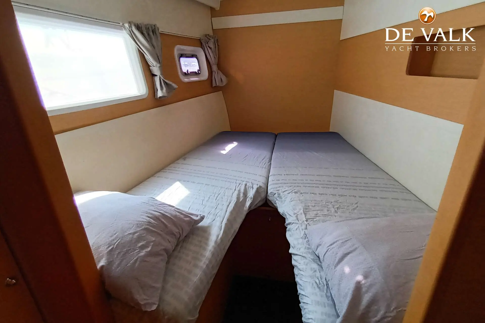 Thumbnail von Lagoon 400