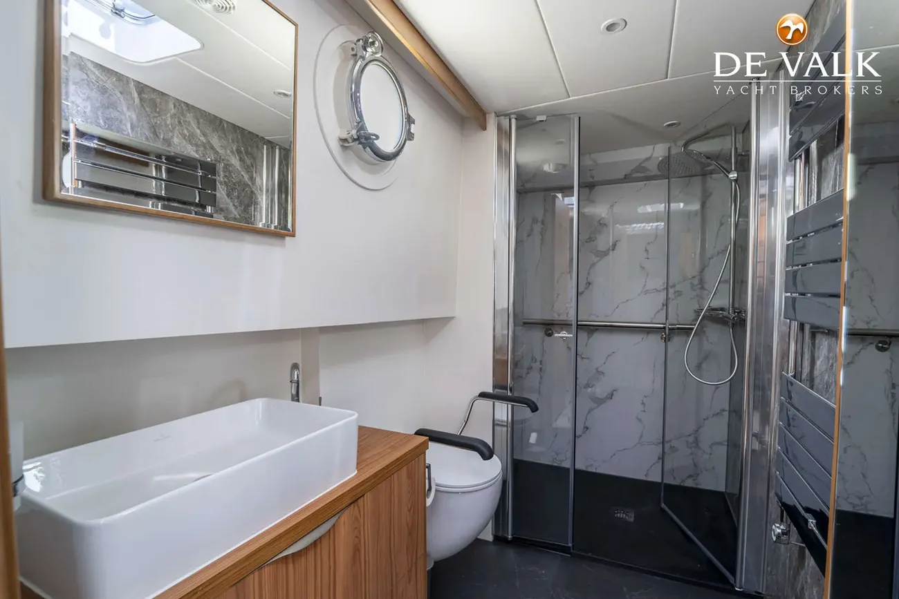 Thumbnail von Euroship Services BV Deksalon 1950