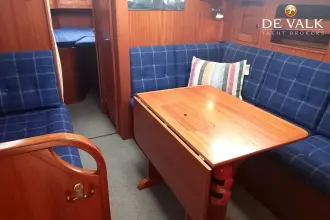 Thumbnail von Hallberg-Rassy 37