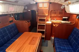 Thumbnail von Hallberg-Rassy 37