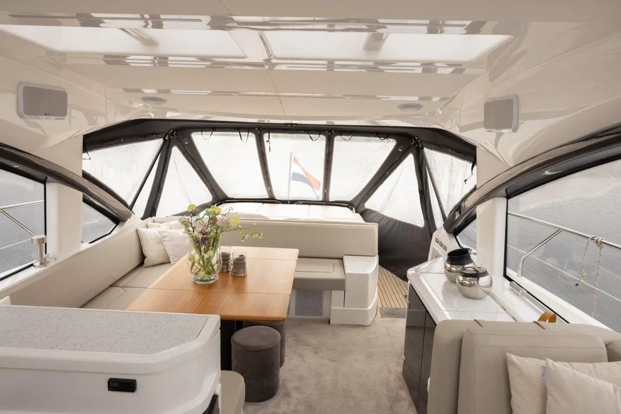 Thumbnail von Fairline Targa 53 Open