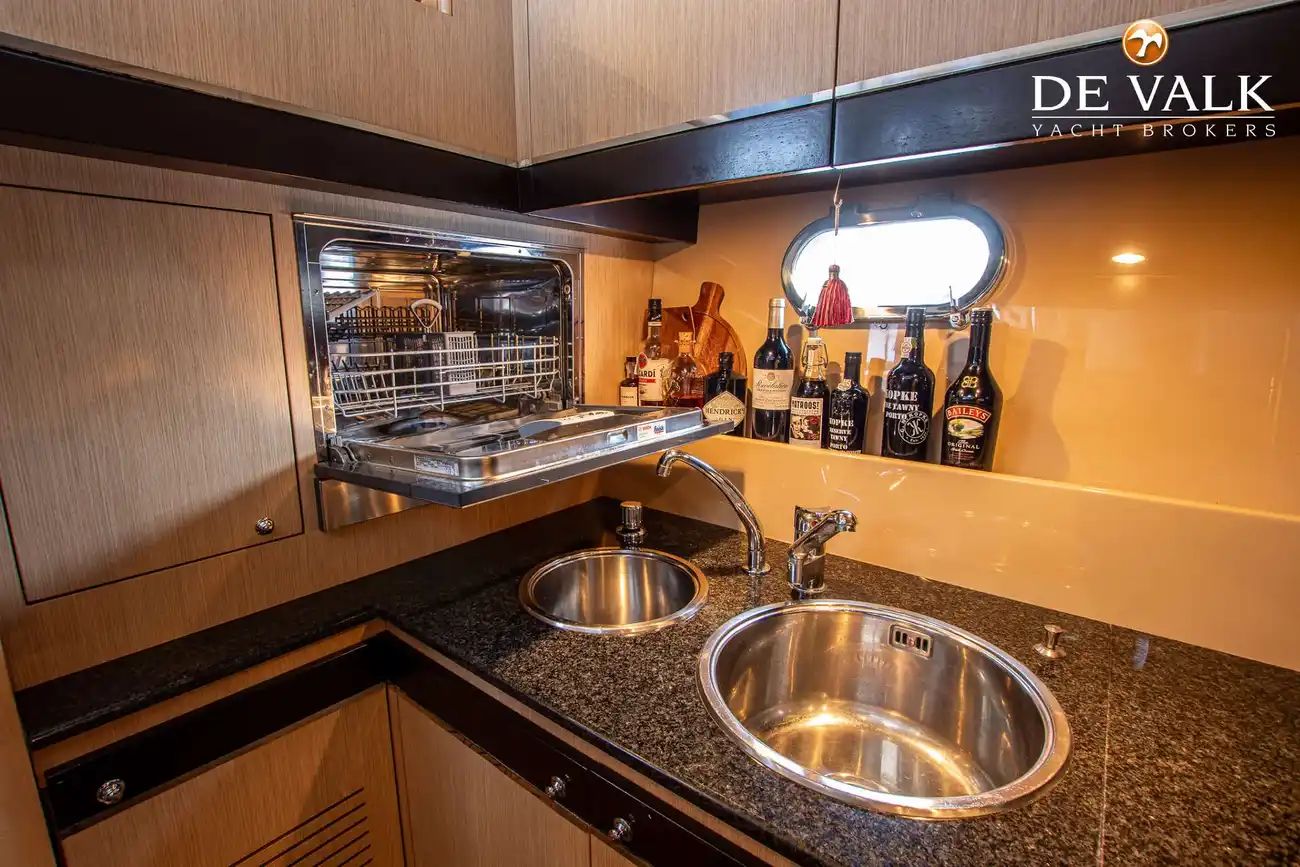 Thumbnail von Ferretti Yachts 550