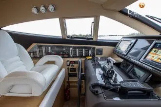 Thumbnail von Ferretti Yachts 550