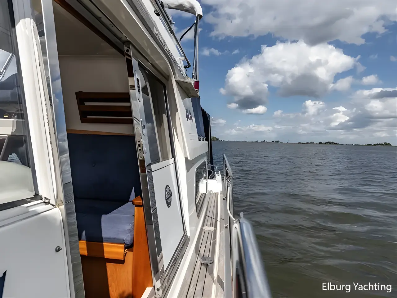 Thumbnail von Nimbus 380 Commander