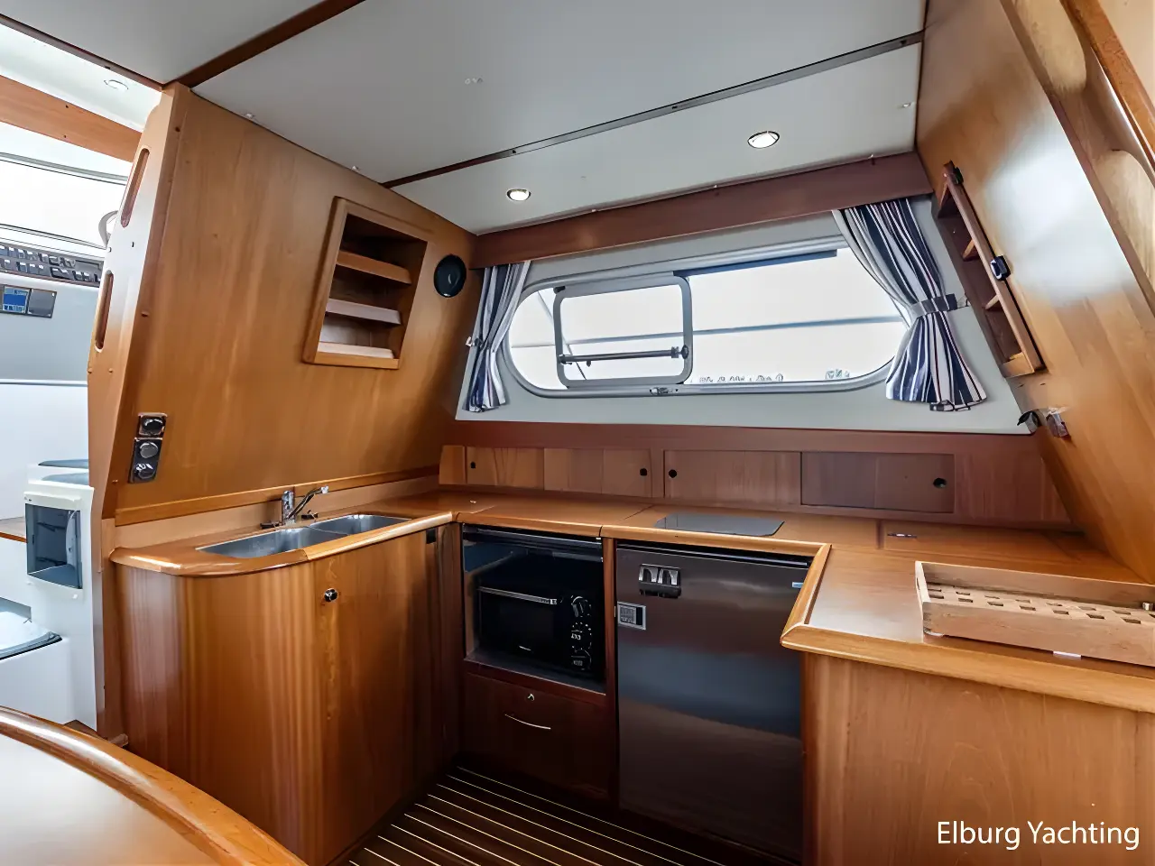 Thumbnail von Nimbus 380 Commander