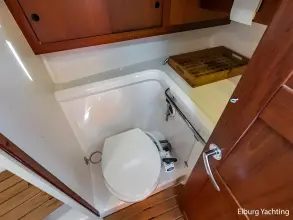 Thumbnail von Nimbus 380 Commander