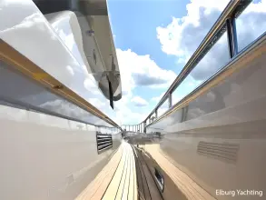 Thumbnail von Van Den Hoven Executive 2100