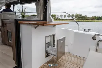 Thumbnail von Sealine C330