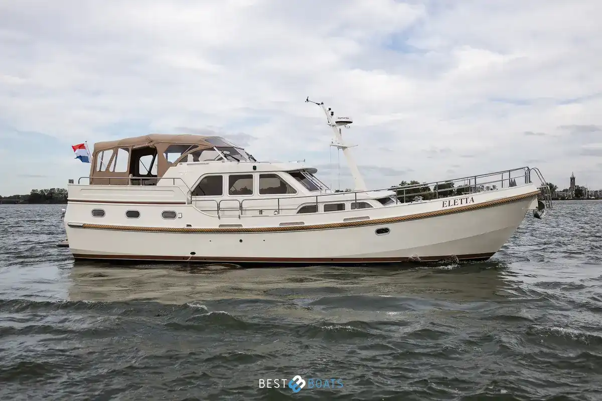 Linssen Grand Sturdy 470 AC MK II Twin Linssen Grand Sturdy 470 AC Mark II Twin