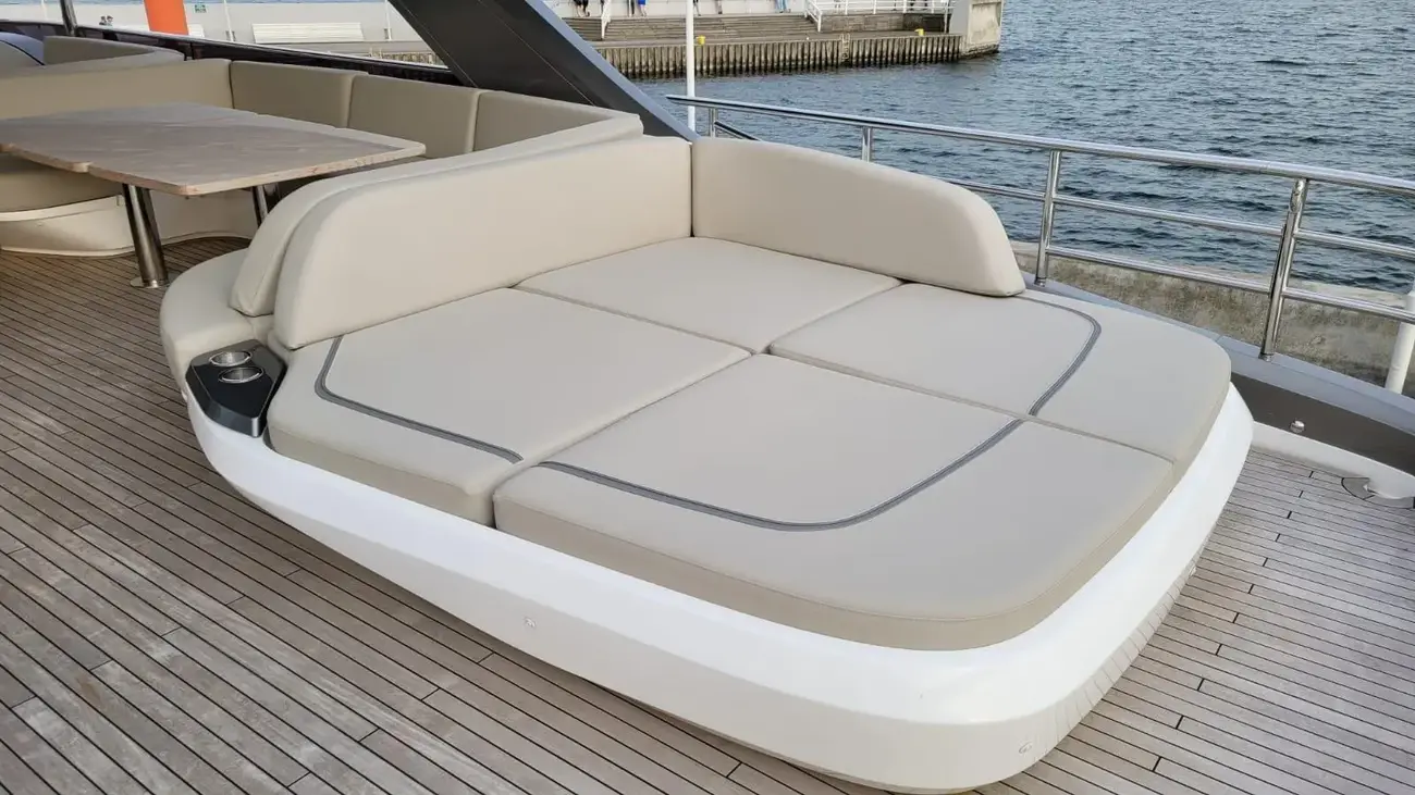 Thumbnail von Princess Y72