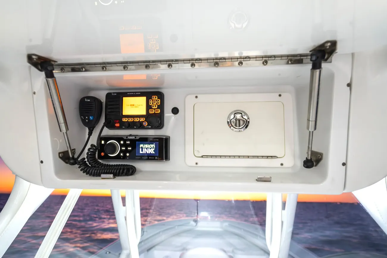 Thumbnail von Yellowfin 39 Offshore