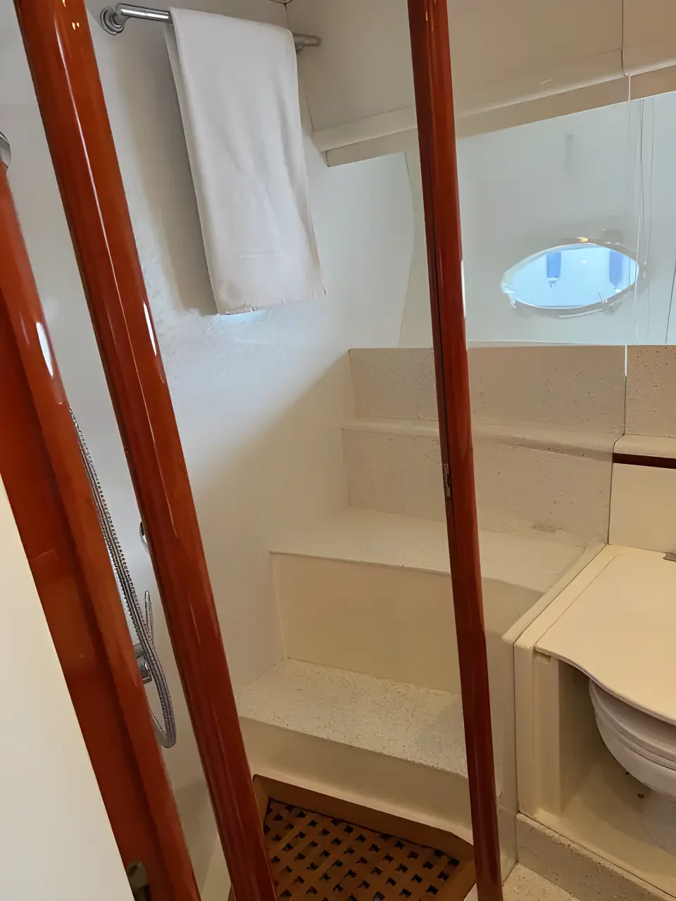 Thumbnail von Astondoa 54 GLX