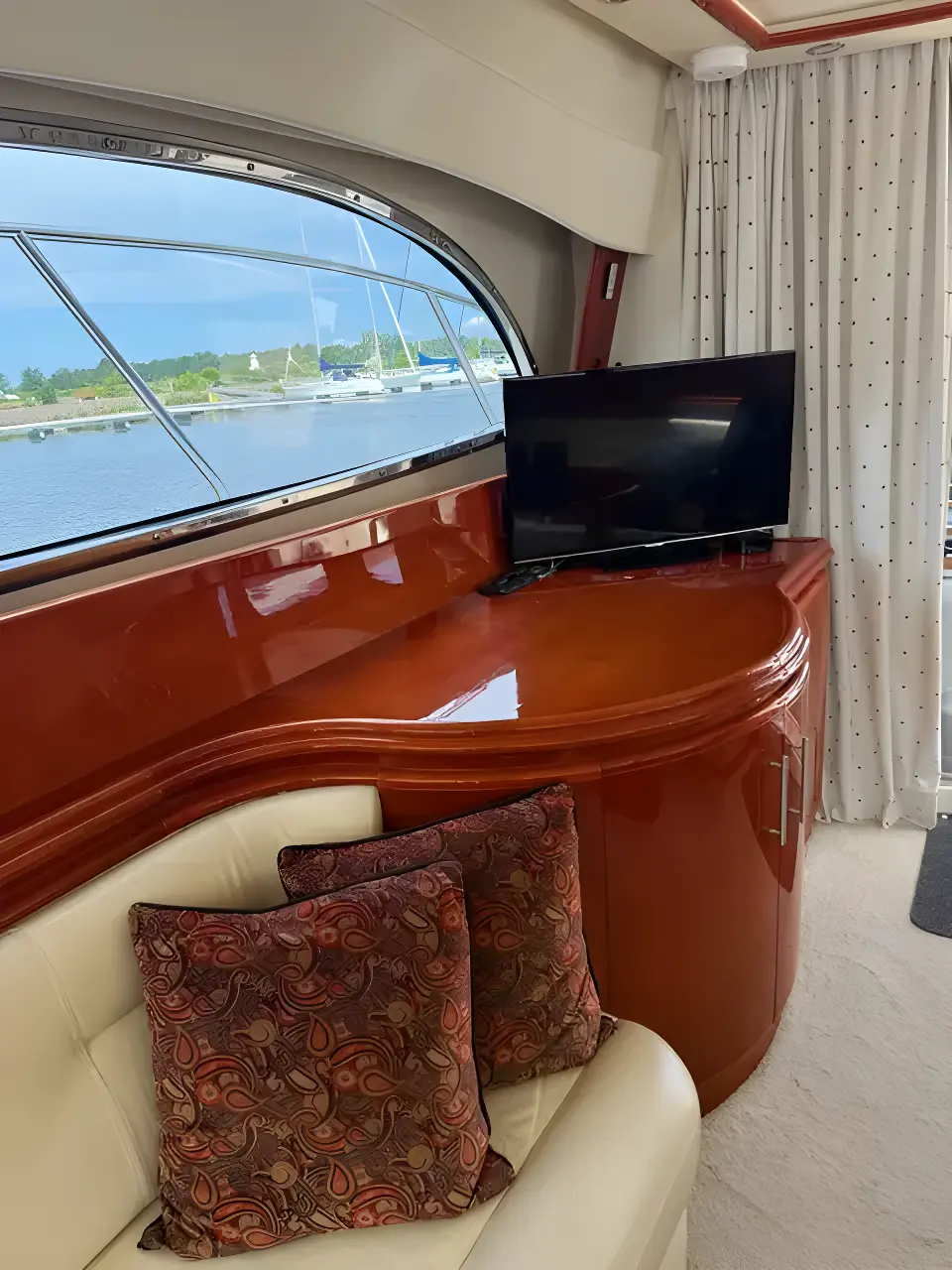 Thumbnail von Astondoa 54 GLX