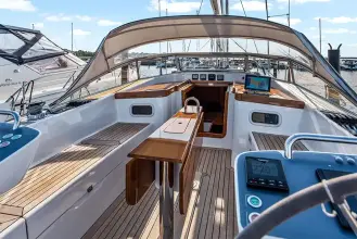 Thumbnail von Hallberg-Rassy 400