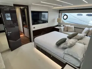 Thumbnail von Sunseeker 76 Yacht n/a