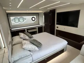 Thumbnail von Sunseeker 76 Yacht n/a