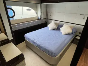 Thumbnail von Sunseeker 76 Yacht n/a