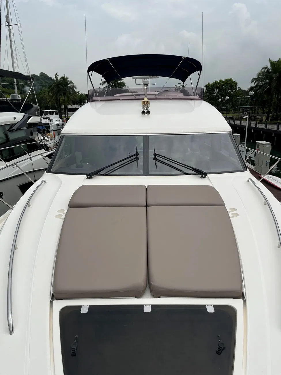 Thumbnail von Princess 56 Flybridge IRIS ROSE