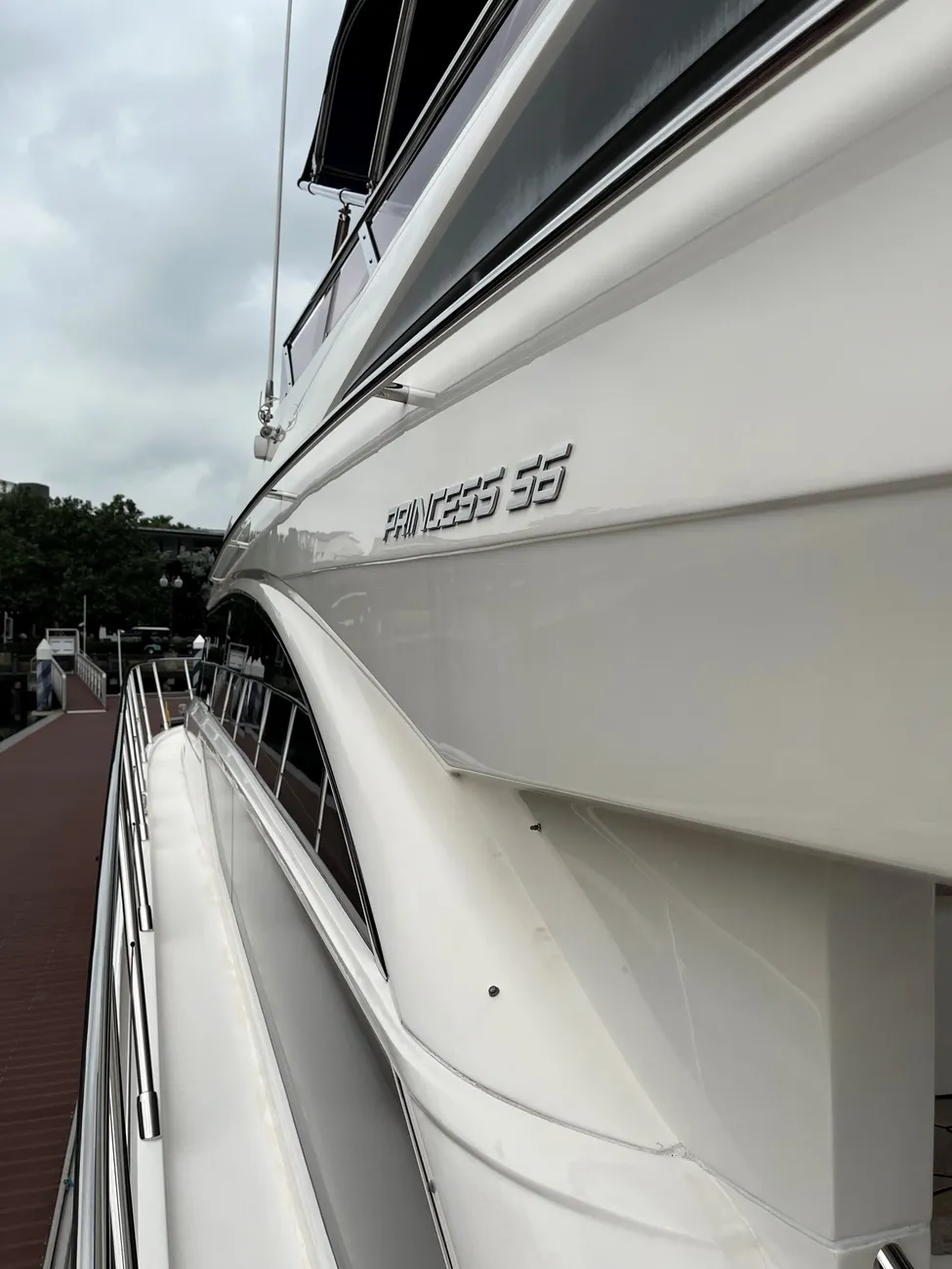 Thumbnail von Princess 56 Flybridge IRIS ROSE