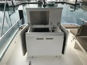 Thumbnail von Fairline Squadron 42 n/a