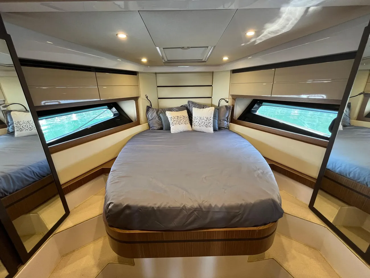 Thumbnail von Azimut Atlantis 43 9520020