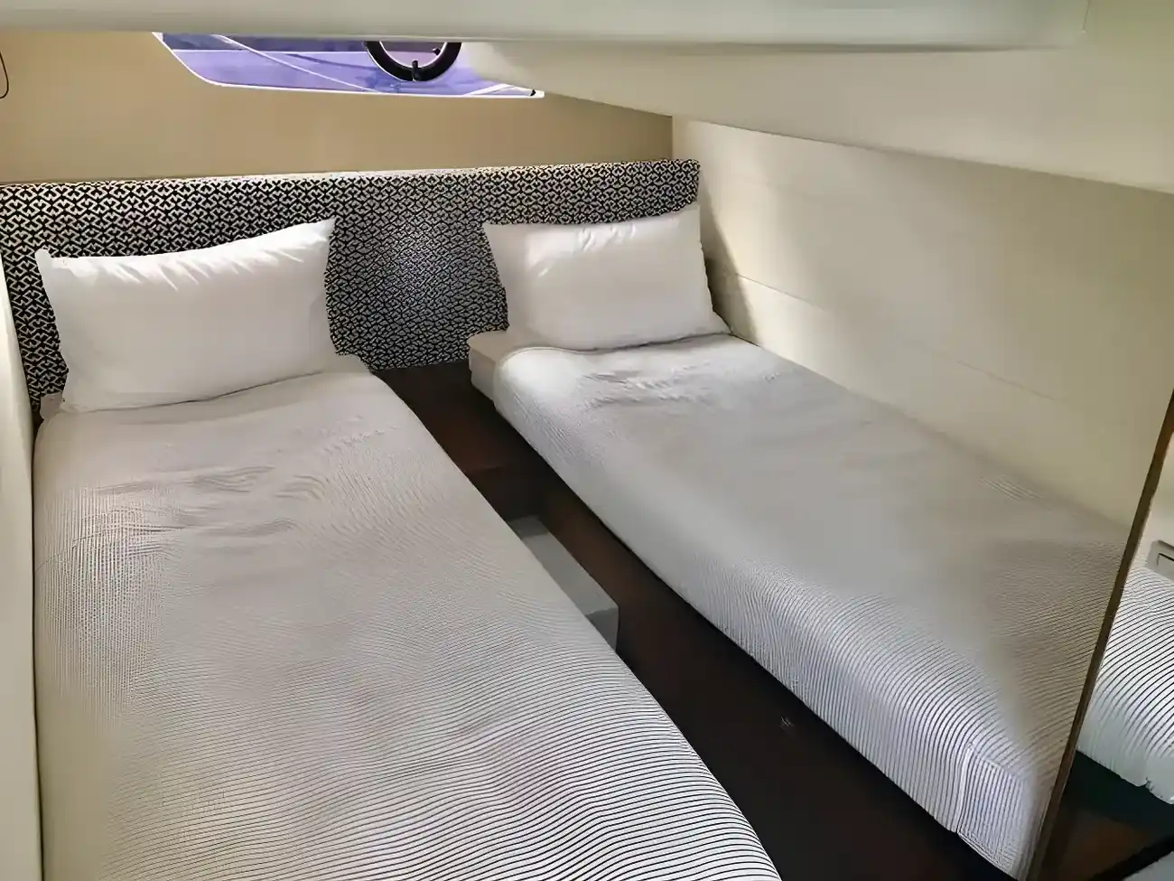 Thumbnail von Princess V39 ANFIELD