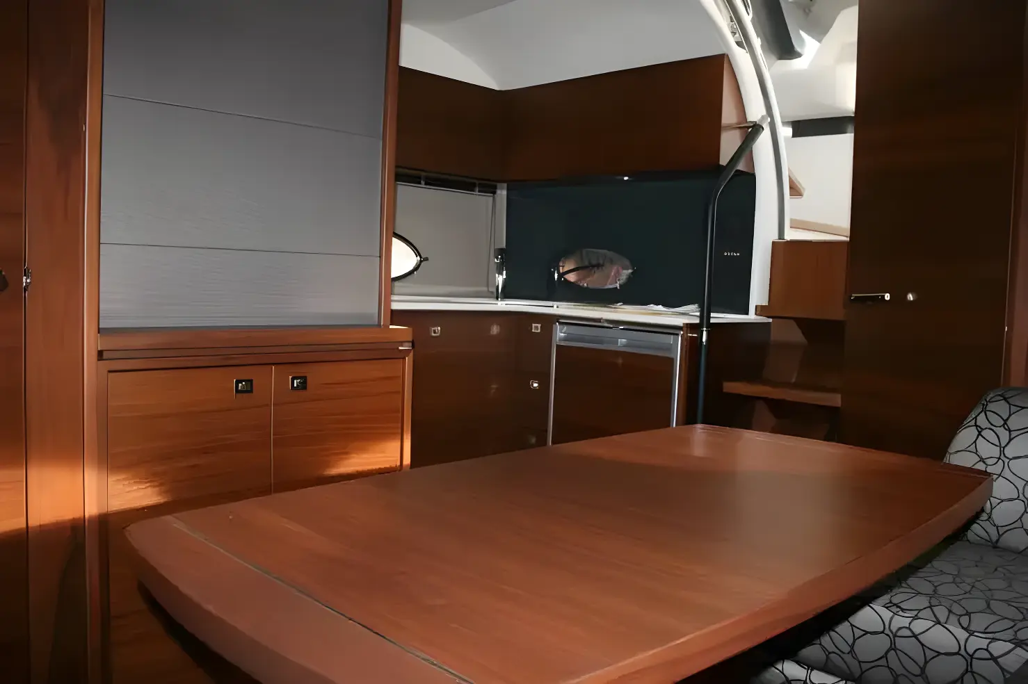 Thumbnail von Princess V39 ANFIELD