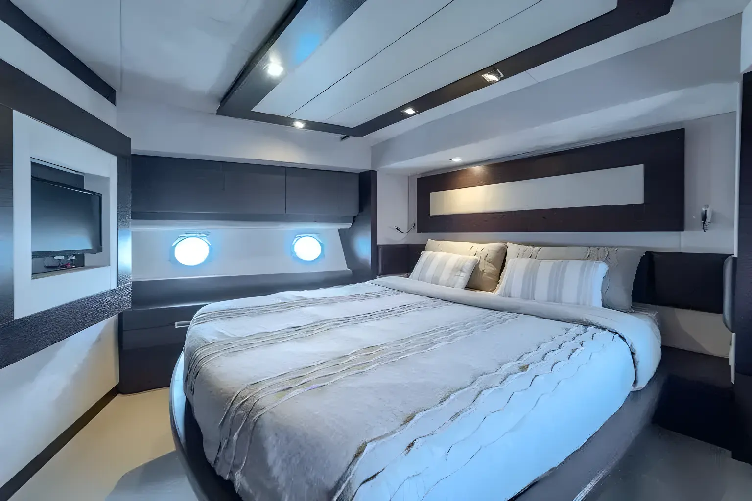 Thumbnail von Azimut 86s 9350818