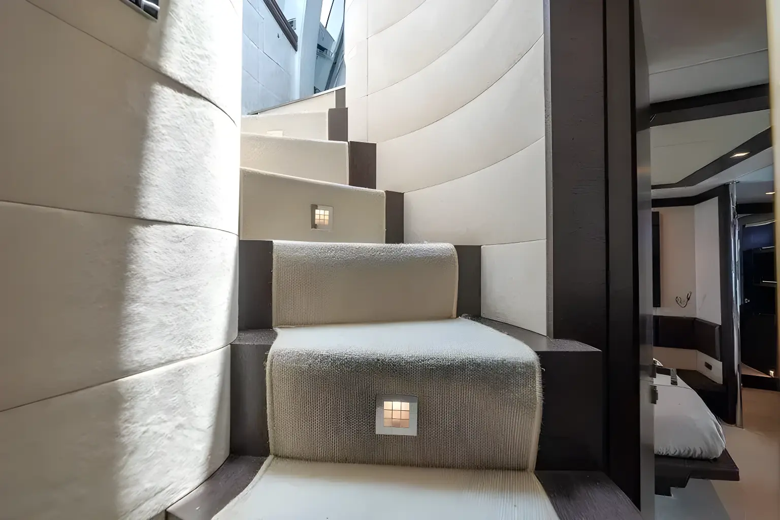 Thumbnail von Azimut 86s 9350818