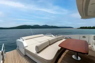 Thumbnail von Azimut 86s 9350818