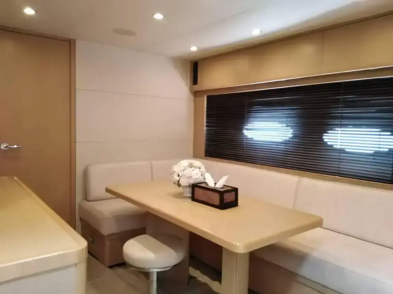 Thumbnail von Princess V62 8701367