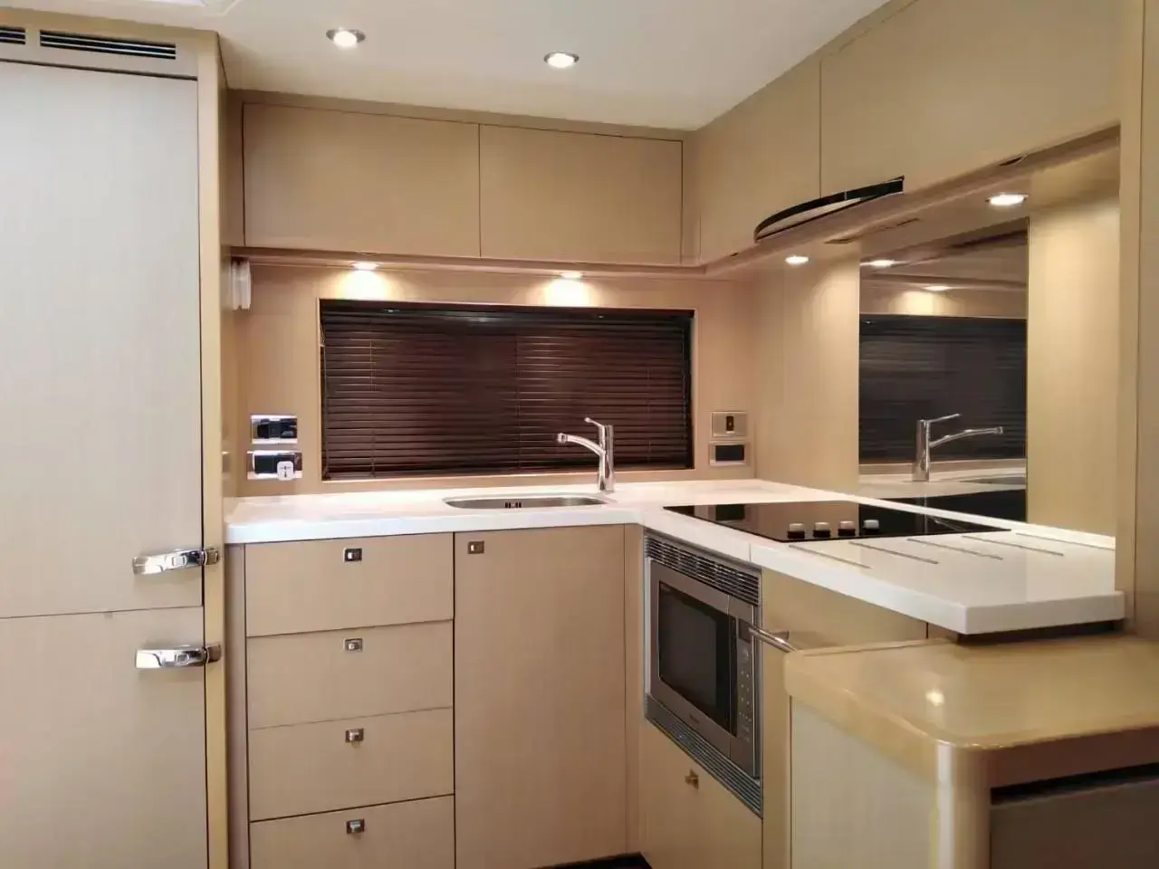 Thumbnail von Princess V62 8701367