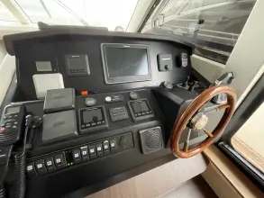 Thumbnail von Greenline 48 Fly