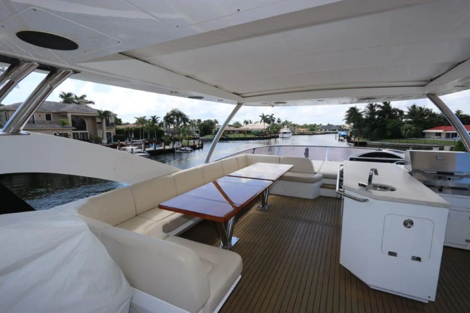Thumbnail von Sunseeker 86 Yacht