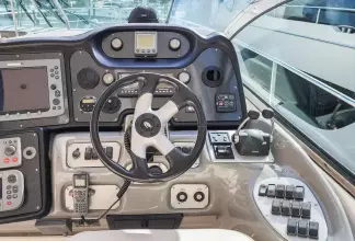 Thumbnail von Cruisers Yachts 520 Express