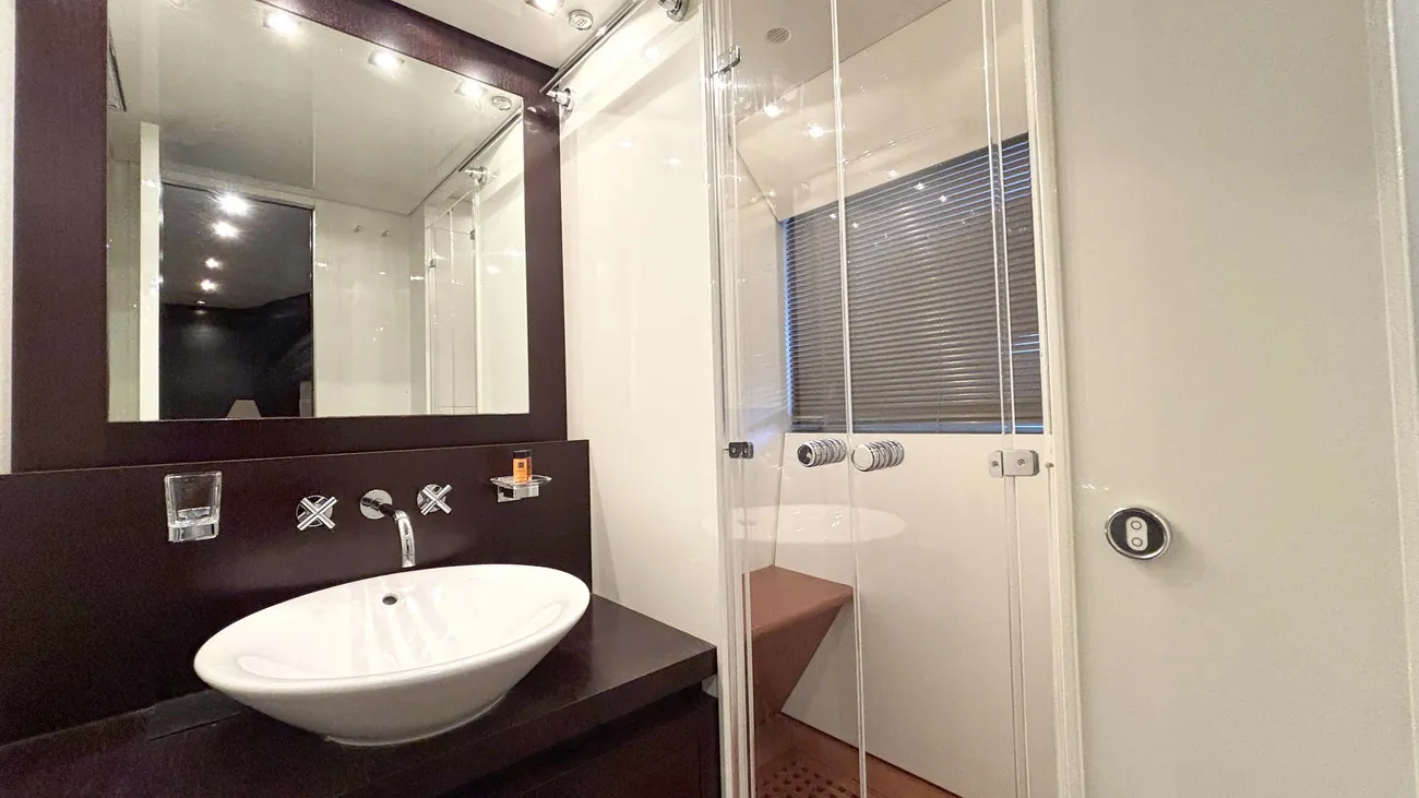 Thumbnail von Leopard 24 LEOPARD 24