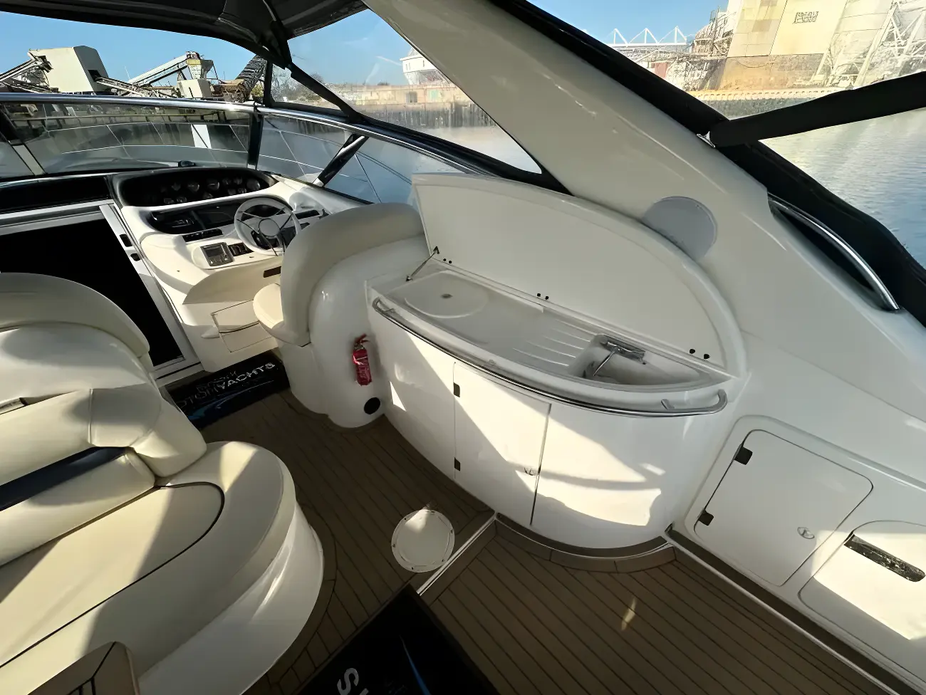 Thumbnail von Sunseeker Camargue 44