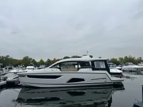 Thumbnail von Sealine C430 Bow & Stern Thrusters