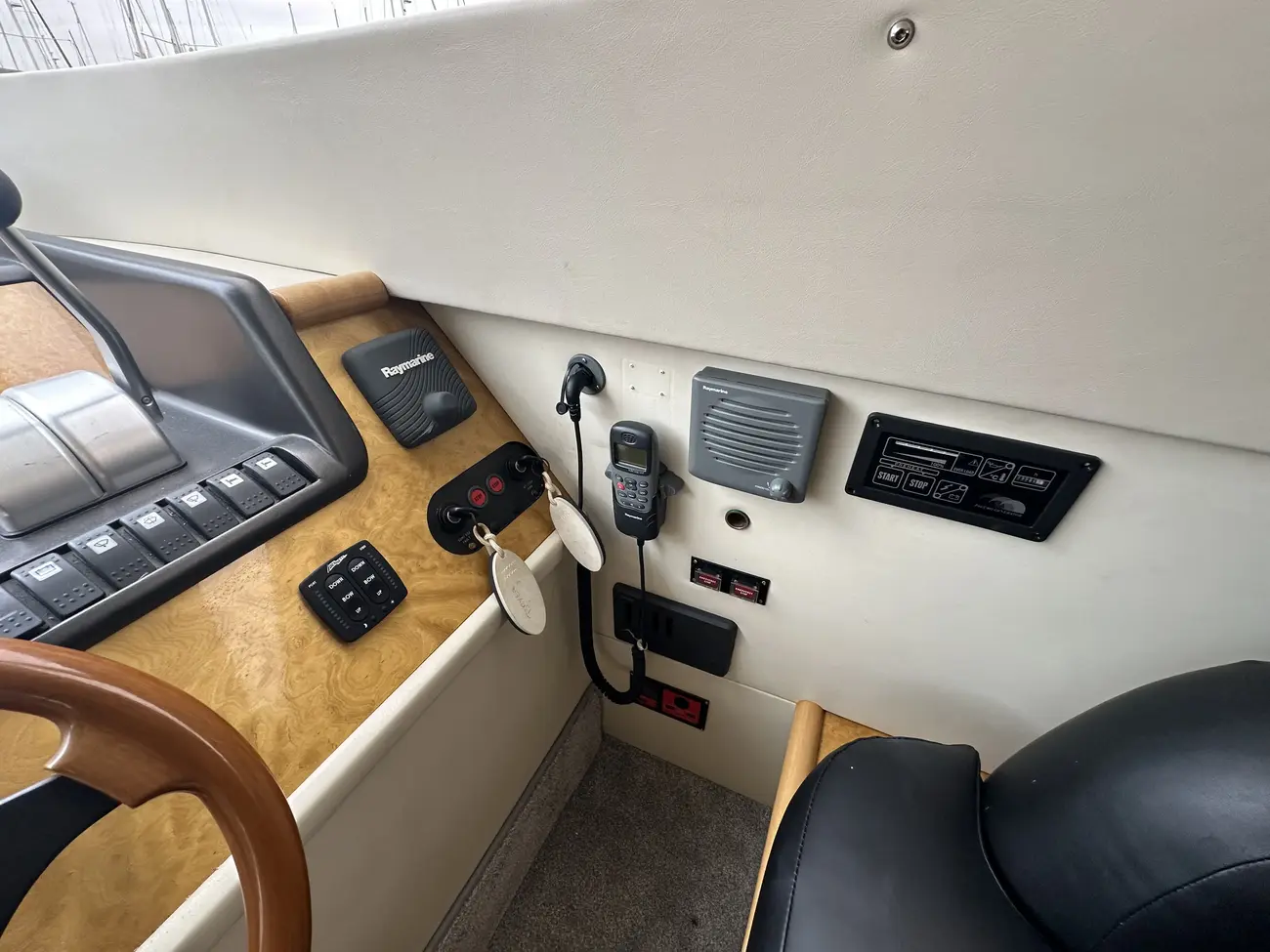 Thumbnail von Sunseeker Manhattan 46 British Built Classic