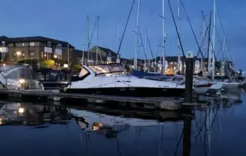 Thumbnail von Regal Sportyacht 3760 Mi Abi II