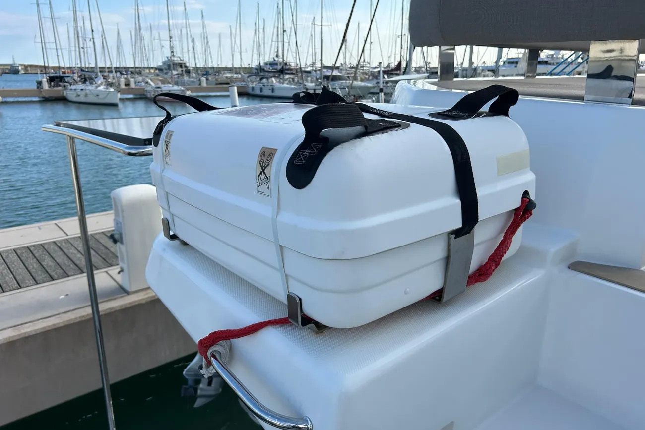 Thumbnail von Leopard 45 SEABBATICAL