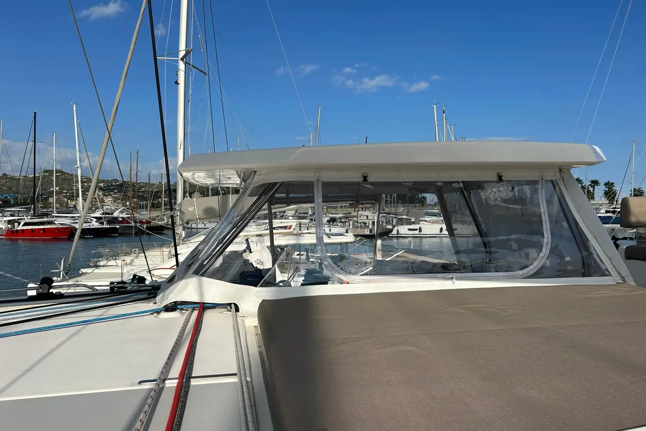 Thumbnail von Leopard 45 SEABBATICAL