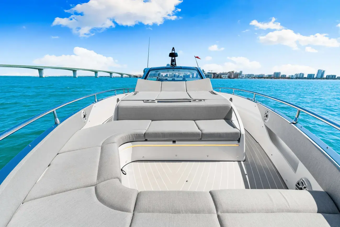 Thumbnail von Azimut 48