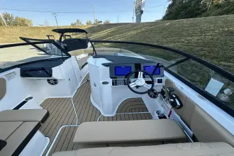 Thumbnail von Sea Ray SDX 270