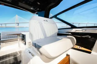 Thumbnail von Sea Ray 370 Sundancer