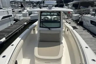 Thumbnail von Boston Whaler 330 Outrage